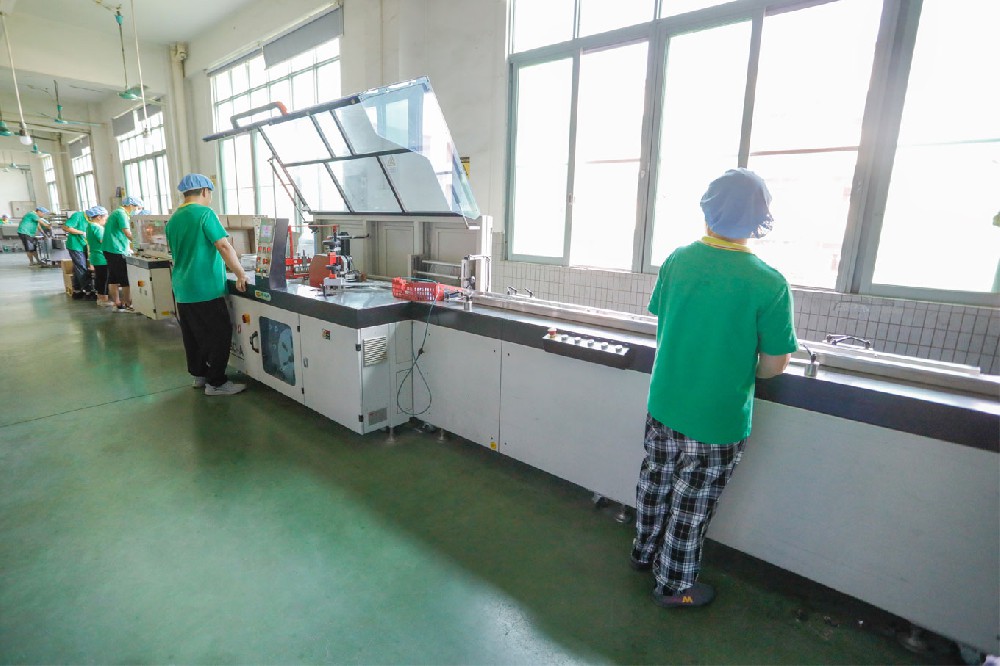 自動(dòng)卡牌包膜收縮機(jī) 