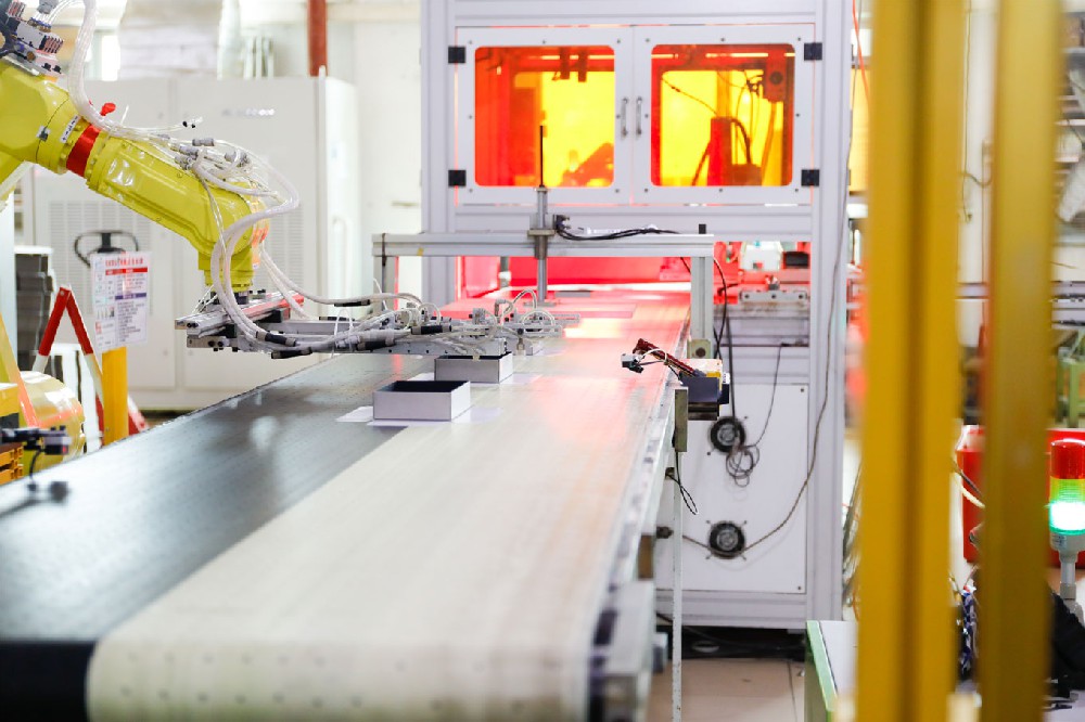 天地盒自動(dòng)成型機(jī) 