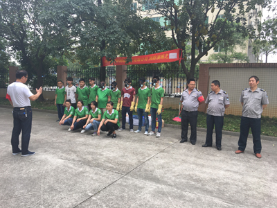 公司進行員工消防演練